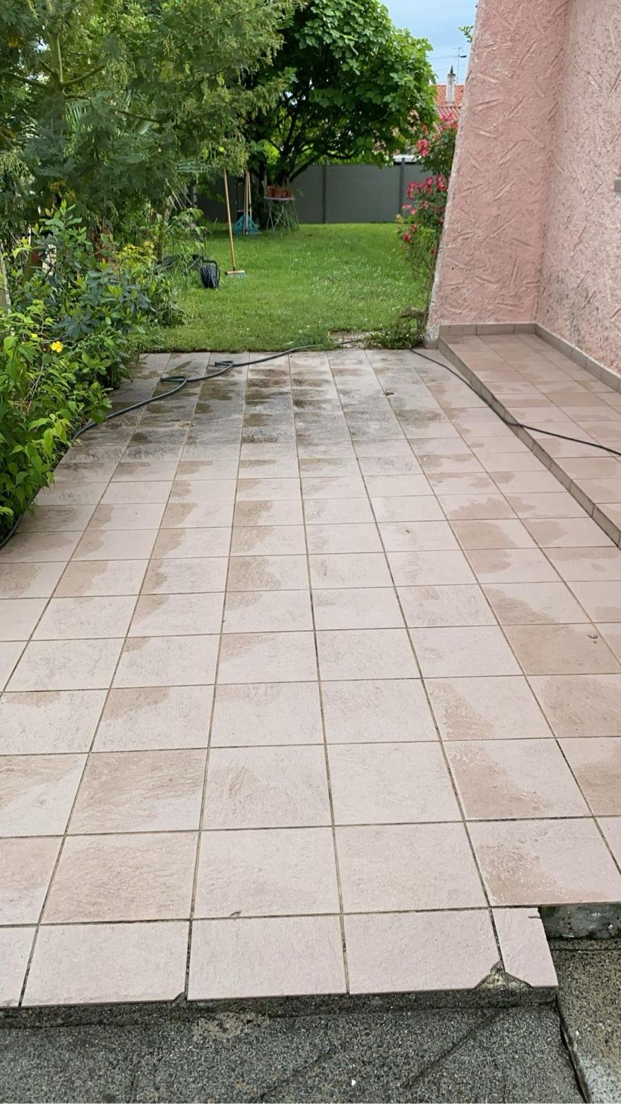 Nettoyage de terrasse dans les Pyrénées-Atlantiques (64)